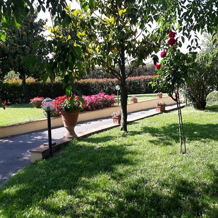 Villa Monica ピストイア エクステリア 写真